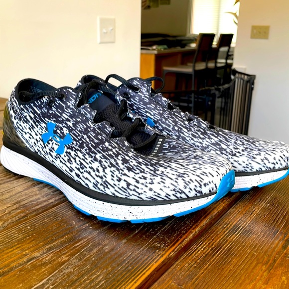 Bandit 3 Under Armour Men’s running sneakers - Picture 1 of 4